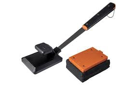 TRAEGER BBQ Steam N’ Clean Grill Brush